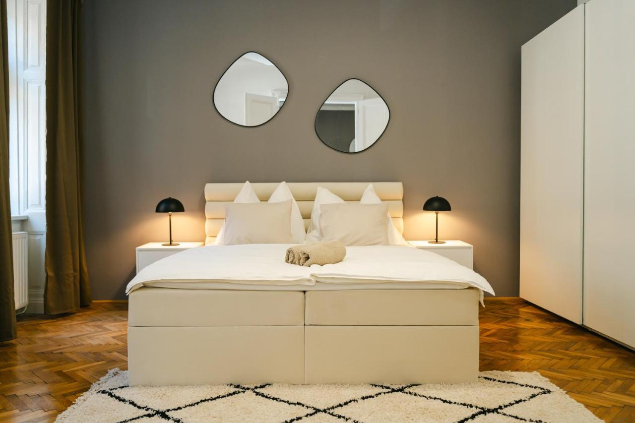 Cozy Perfect For 4-6 Tv Metro Self-checkin Apartment Wien