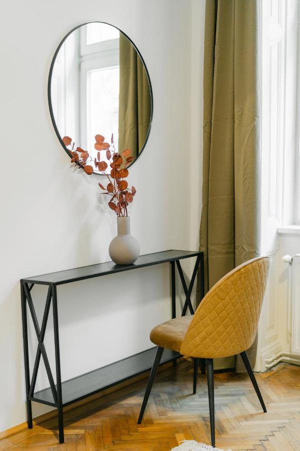 Apartament Cozy Perfect For 4-6 Tv Metro Self-checkin *