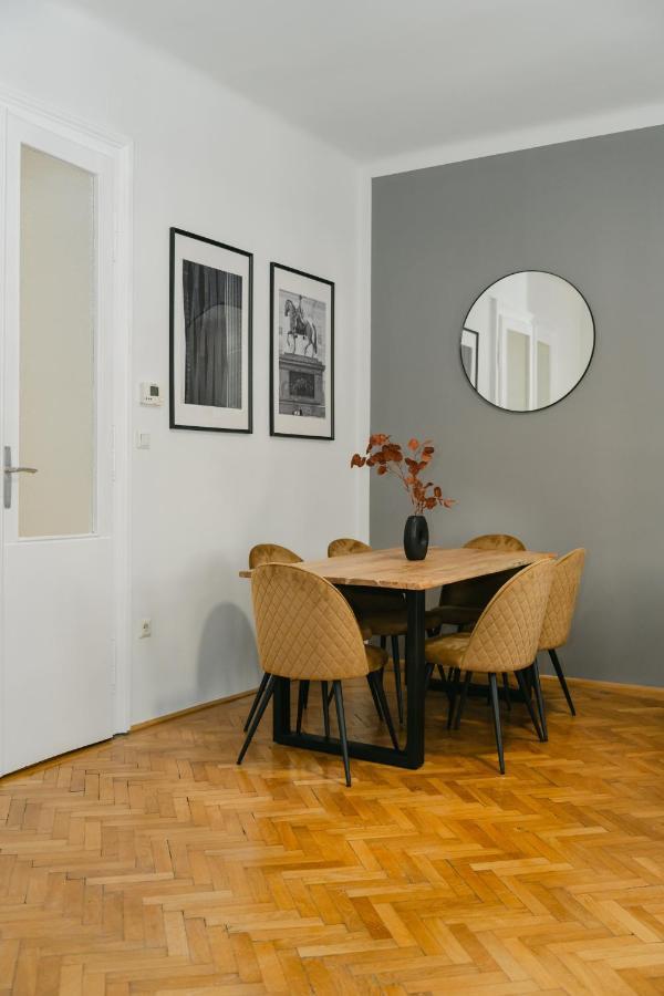Cozy Perfect For 4-6 Tv Metro Self-checkin Apartament